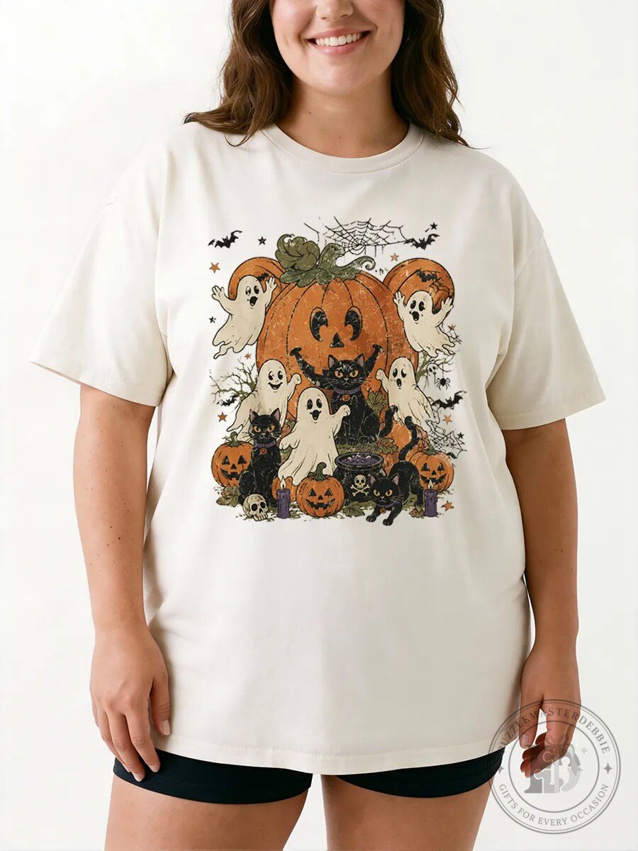 Halloween Graphic Tee Vintage Cute Ghosts and Black Cats Pumpkin Spooky T-Shirt